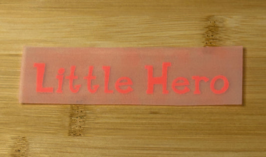 "Little Hero" Flock Patch zum Aufbügeln - für kleine Alltagshelden